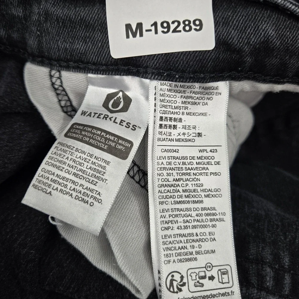 Levi's 541 Men Jeans 36X32 Black Denim Athletic‎ Tapered 30